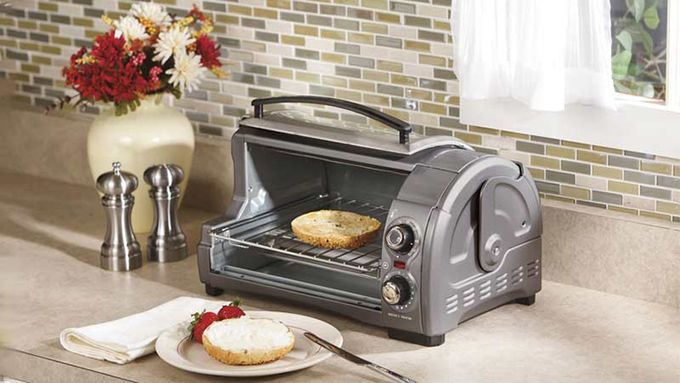Basic and advanced features of modern toasters