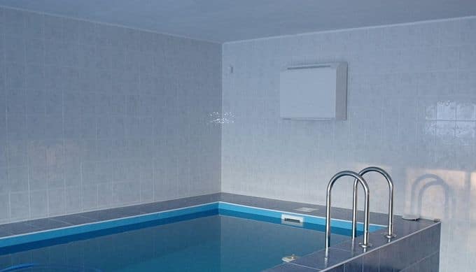Features of a pool dehumidifier