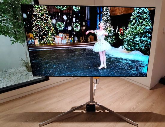 LG OLED G1 three-legged floor stand