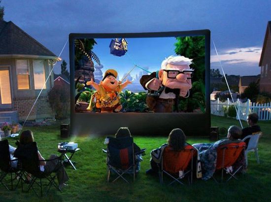 Outdoor projector