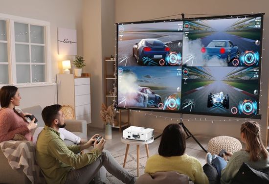 Projector multiplay mode