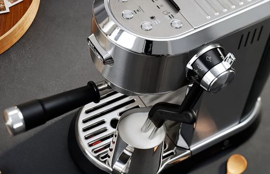 Dedica Maestro Plus EC950M Auto LatteArt system