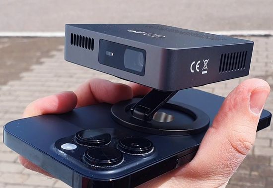 8849 Mars mini HD projector
