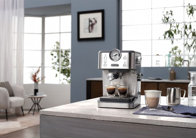 Delonghi Linea Classic EM450.M