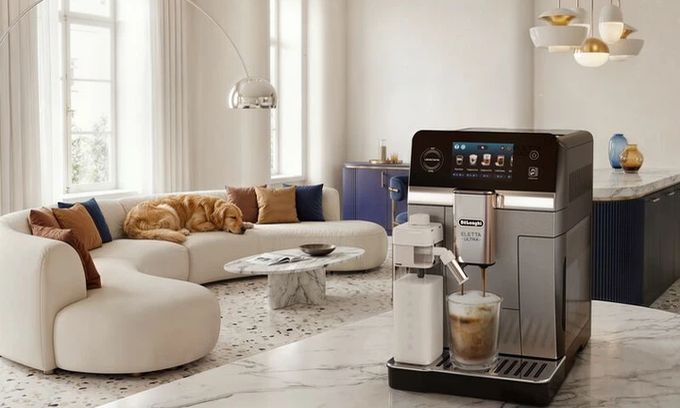 DeLonghi Eletta Ultra coffee machine